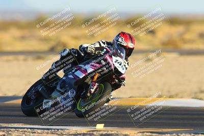 media/Nov-17-2024-CVMA (Sun) [[1fec520723]]/Race 18-Supersport Middleweight/